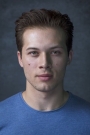 Leo Howard Film ve Dizileri