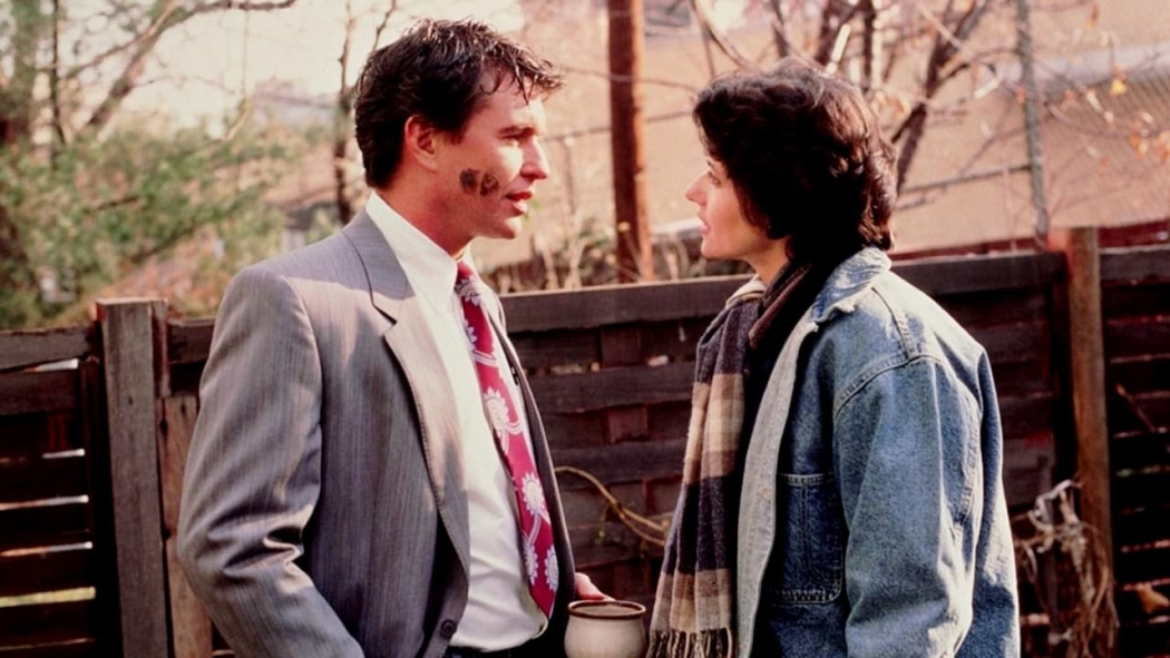 Biri Beni Gözetliyor (1987) izle